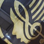 تابلو برنجی سُل موسیقی زمینه چرم