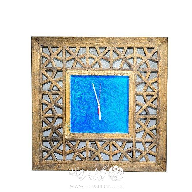 ساعت دیواری چوبی طرح آسمان مدل مشبک