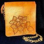کیف دوشی زنانه (حکاکی شده)