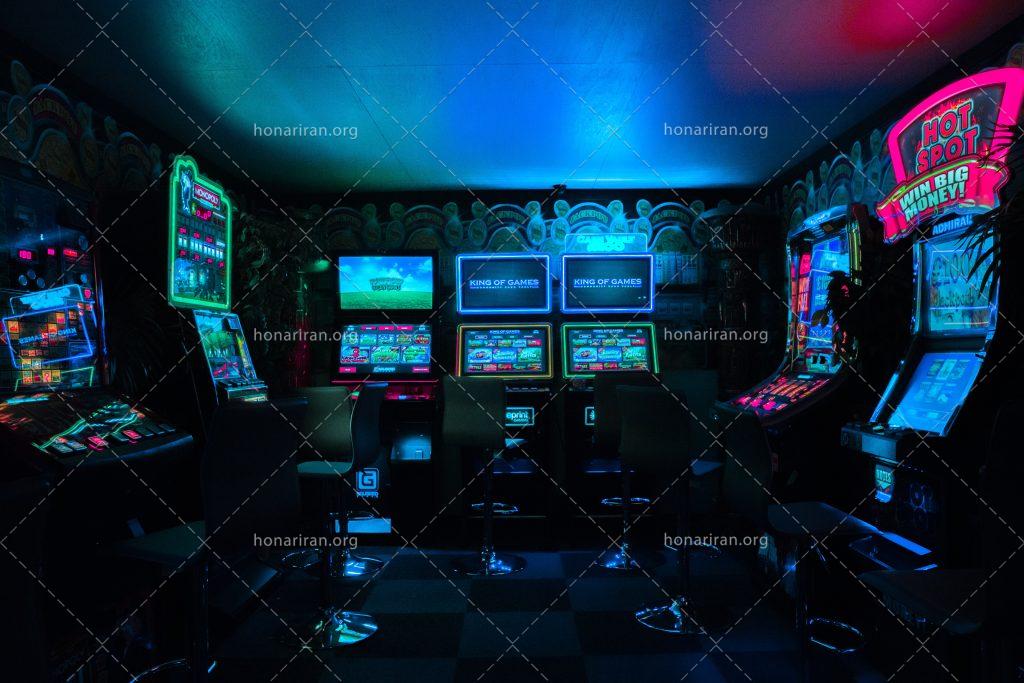 عکس با کیفیت آرکید بازی های در کنار یکدیگر