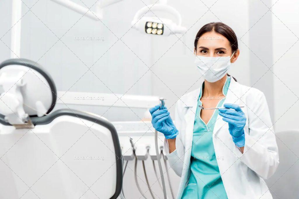 عکس با کیفیت ابزار دندانپزشکی