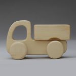 اسباب بازی چوبی کاج دارمازو مدل کامیون