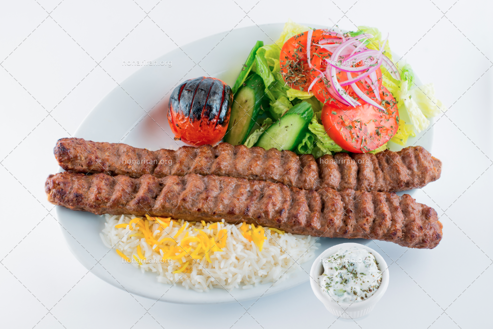قطعه عکس غذای ایرانی چلوکباب کوبیده