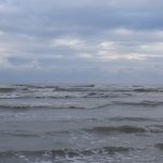 تصویر کودک و دریا