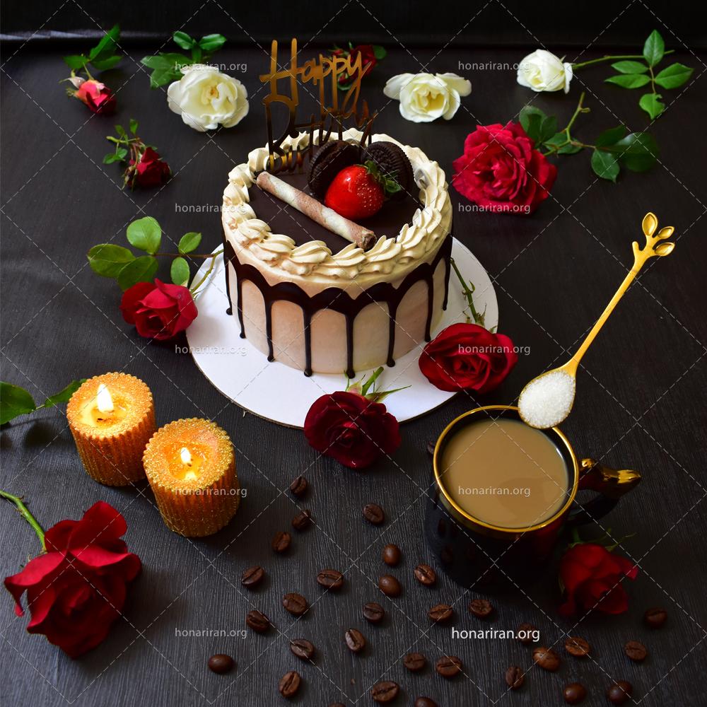 قطعه عکس کیک تولد و قهوه