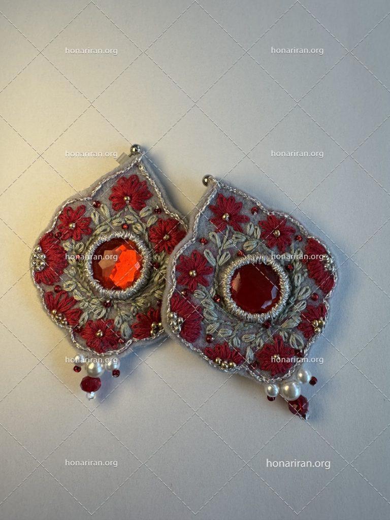گوشواره دستساز گلدوزی و جواهردوزی شده