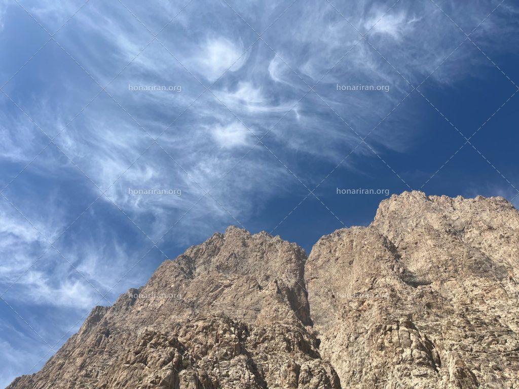 قطعه عکس آسمان بیستون