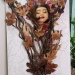 تابلو برجسته «دخترِ نگهبانِ جنگل»