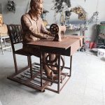 مجسمه مرد خیاط