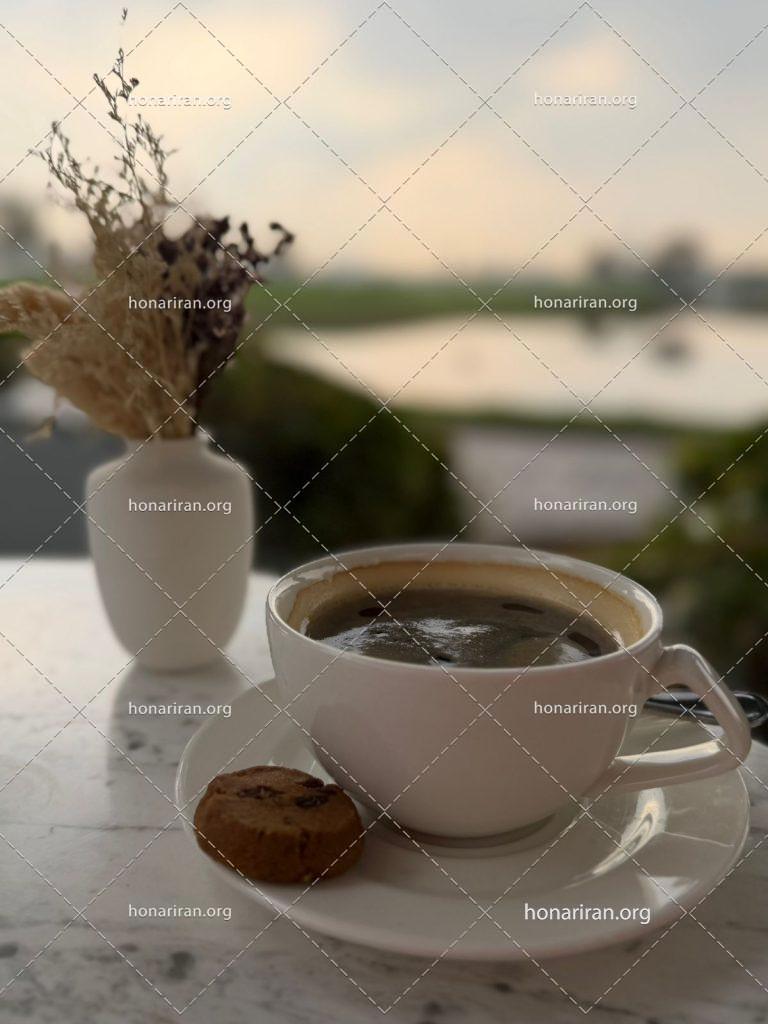 قطعه عکس عصرانه وپنجره