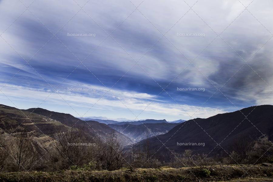 قطعه عکس کوهستان البرز در آسمان زیبای ابری پاییزی