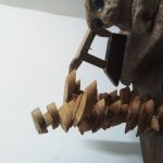 مجسمه ربات چوبی